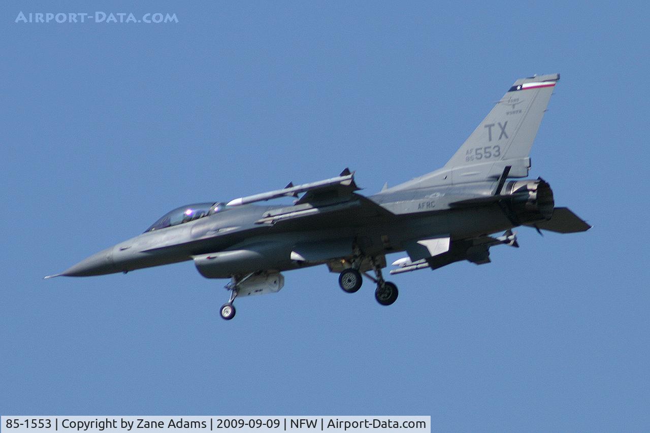 85-1553, General Dynamics F-16C Fighting Falcon C/N 5C-295, USAF F-16C at Carswell / NAS Ft. Worth