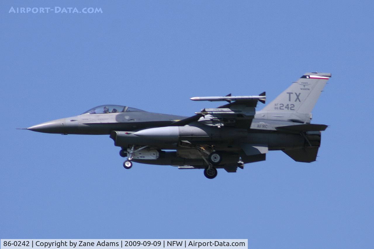 86-0242, 1986 General Dynamics F-16C Fighting Falcon C/N 5C-348, USAF F-16C at Carswell / NAS Ft. Worth