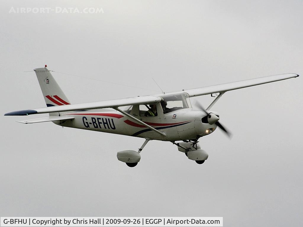 G-BFHU, 1977 Reims F152 C/N 1461, Privately owned