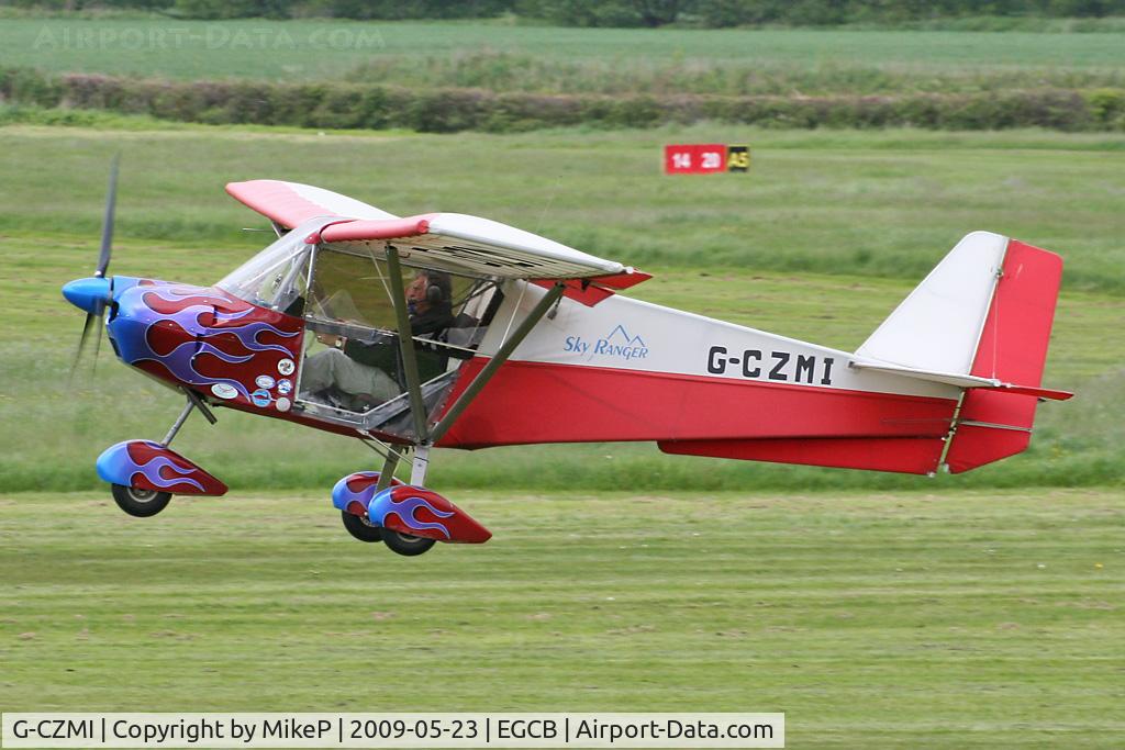 G-CZMI, 2003 Best Off Skyranger Swift 912(1) C/N BMAA/HB/307, Lunch stop on the way North.