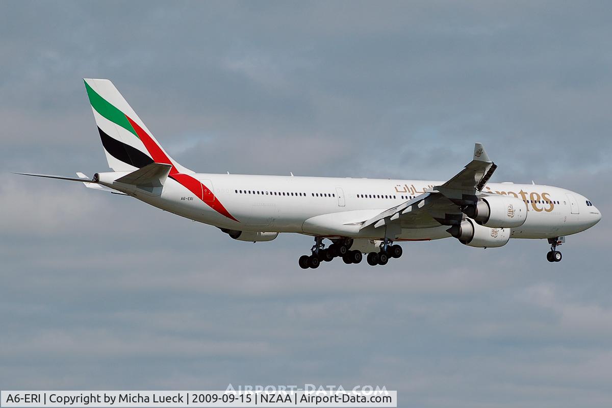 A6-ERI, 2005 Airbus A340-541 C/N 685, At Auckland