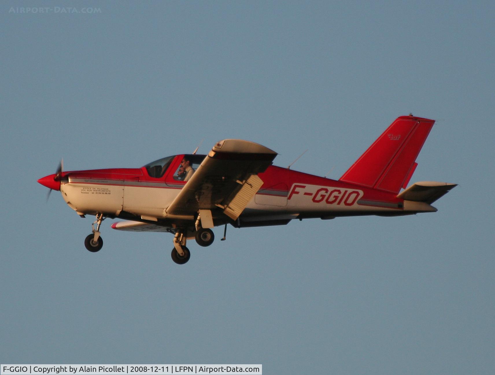 F-GGIO, Socata TB-20 C/N 791, landing