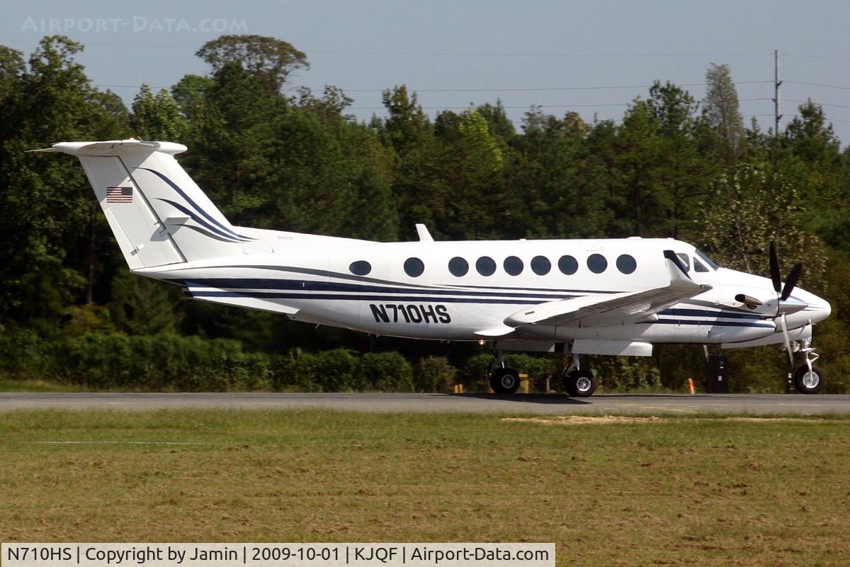 N710HS, 1997 Raytheon Aircraft Company B300 C/N FL-181, During the takeoff roll.