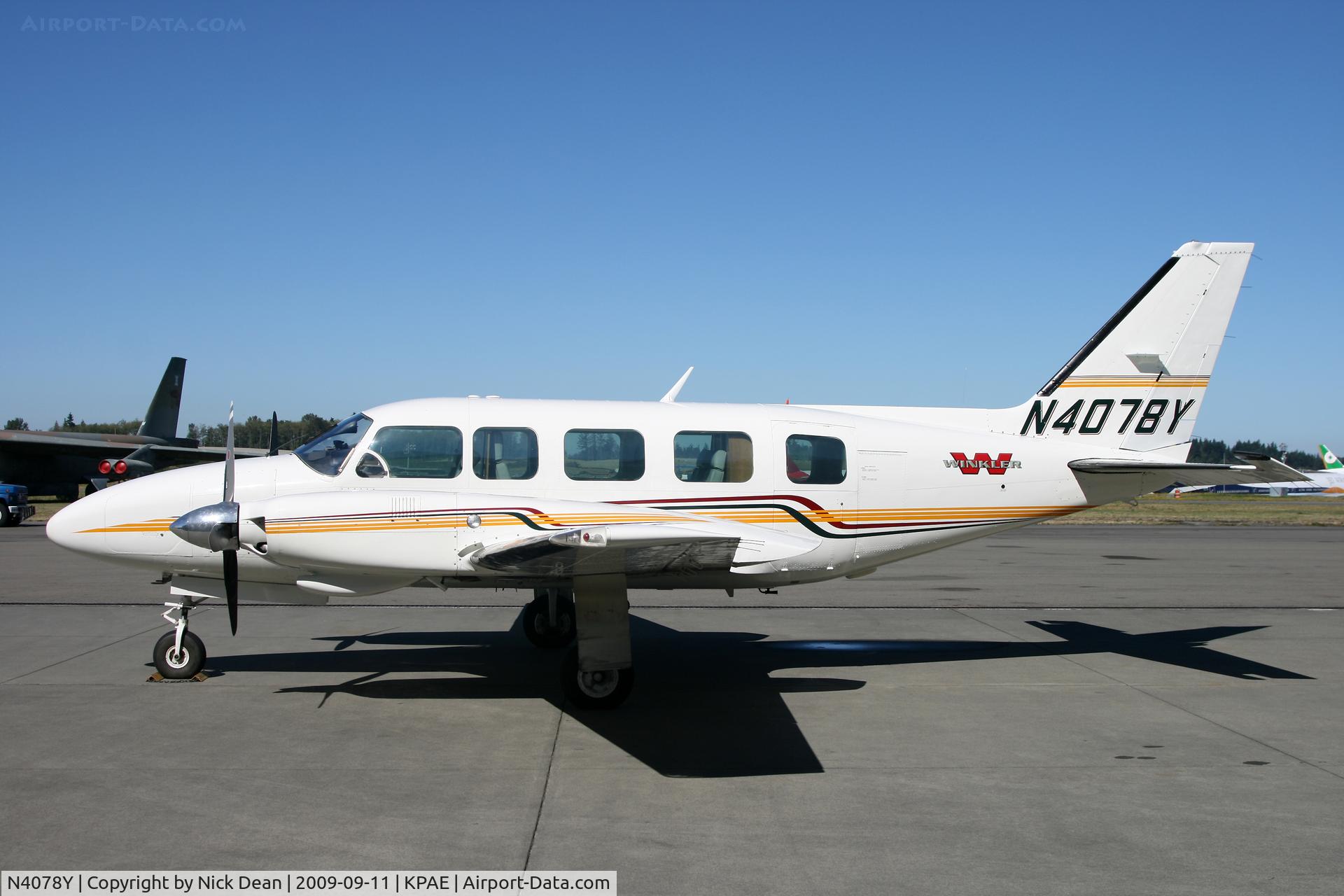 N4078Y, 1981 Piper PA-31-350 Chieftain C/N 31-8152070, KPAE