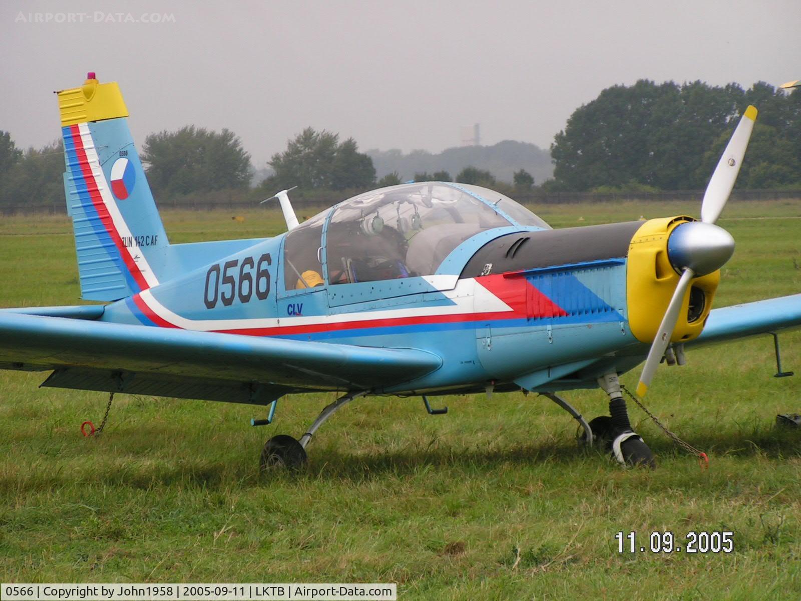 0566, Zlin Z-142C AF C/N 0566, Zlin  142