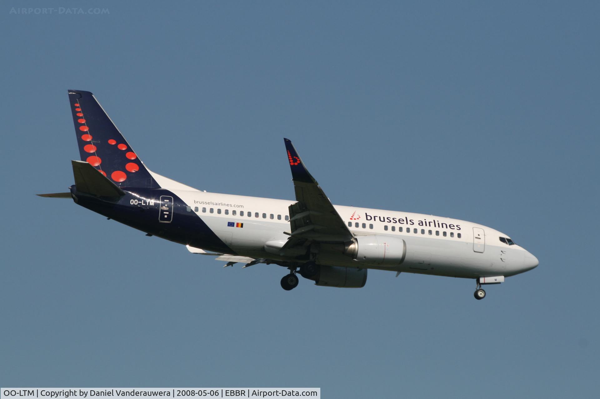 OO-LTM, 1991 Boeing 737-3M8 C/N 25070, flight SN2808 is descending to rwy 02