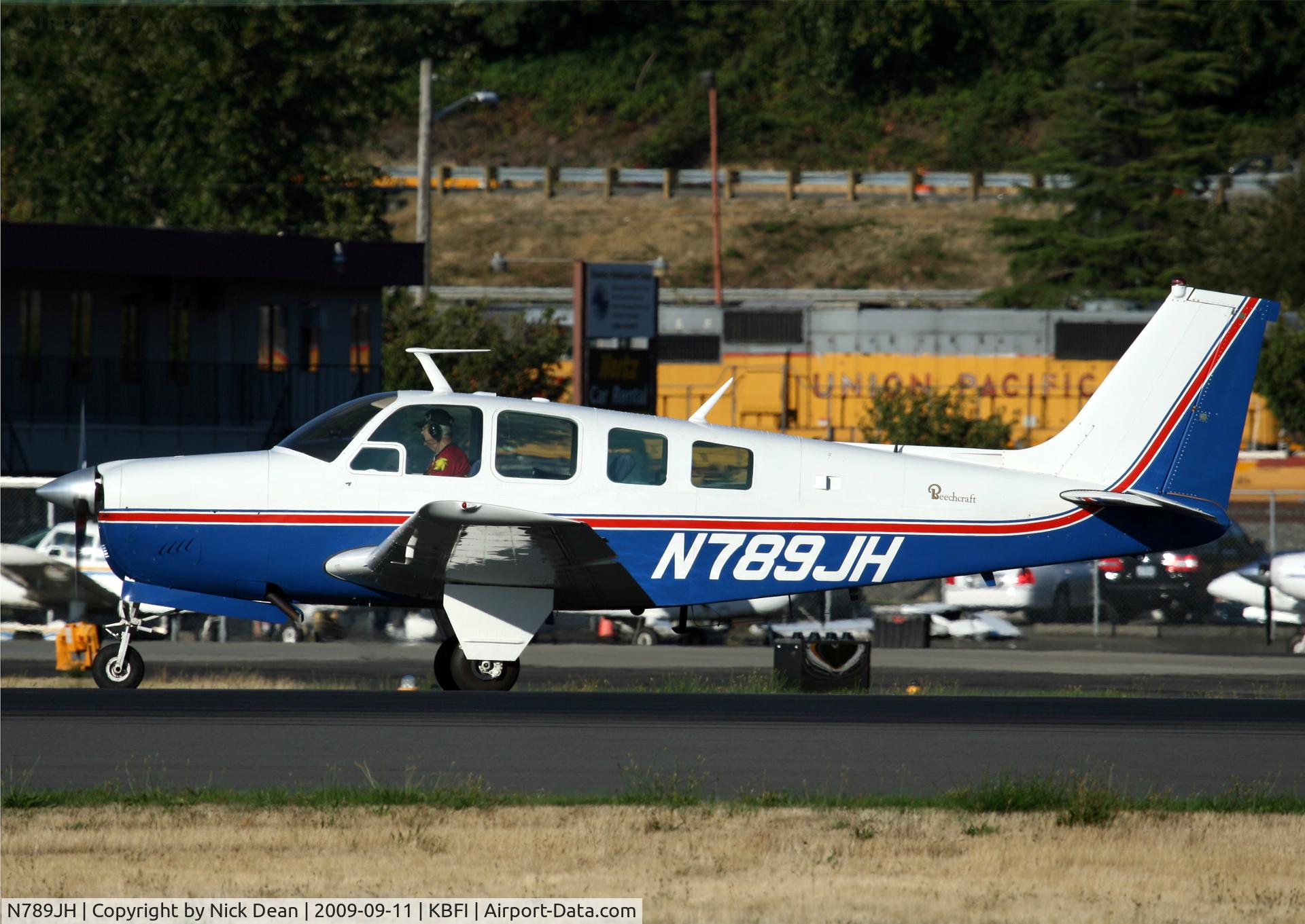 N789JH, 1969 Beech 36 Bonanza C/N E-167, KBFI