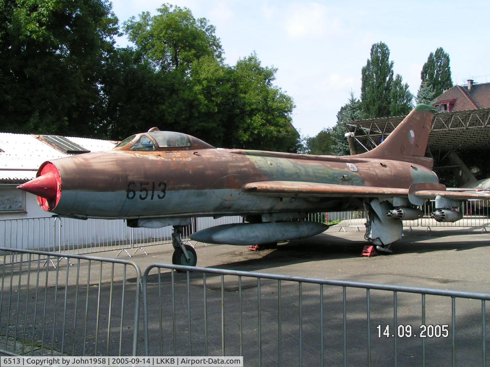 6513, Sukhoi Su-7BKL C/N 6513, Sukhoi SU-7