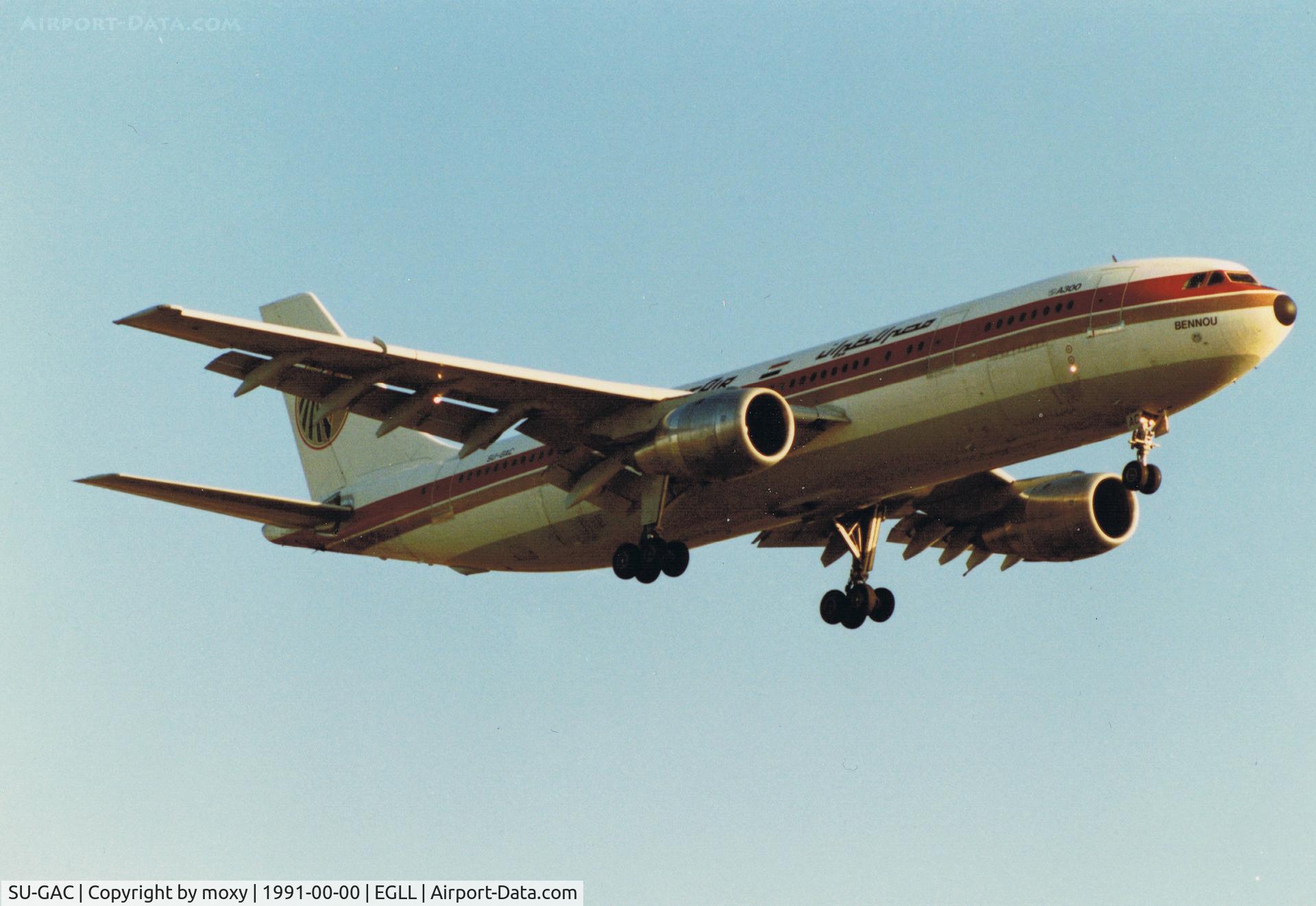SU-GAC, 1983 Airbus A300B4-203 C/N 255, AIRBUS A300B4-203 landing Heathrow