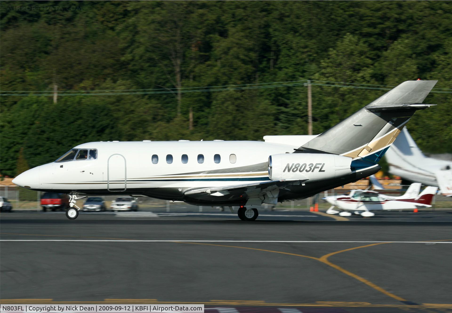 N803FL, 1999 Raytheon Hawker 800XP C/N 258455, KBFI
