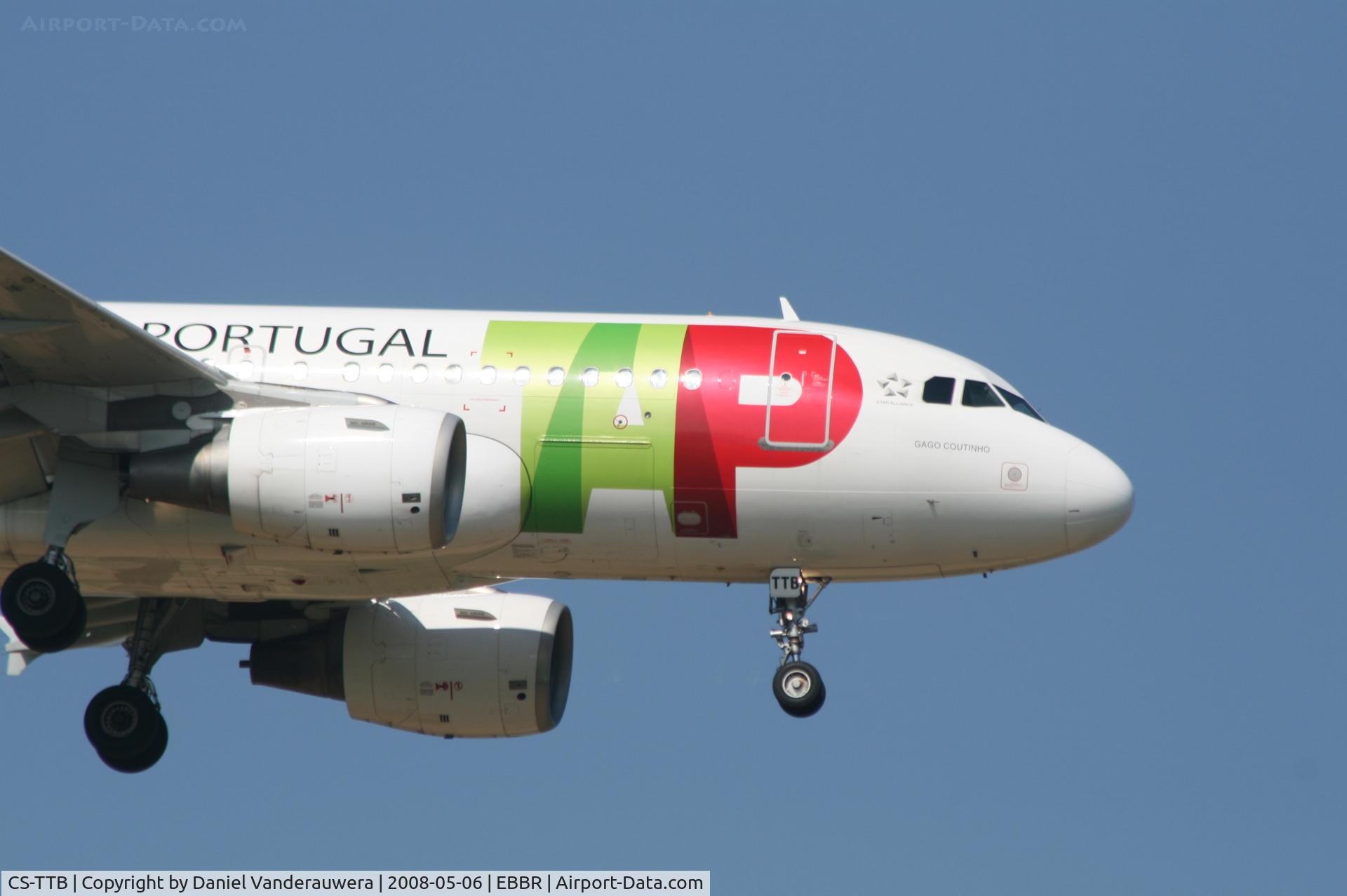 CS-TTB, 1997 Airbus A319-111 C/N 755, arrival of flight TP604 to rwy 02