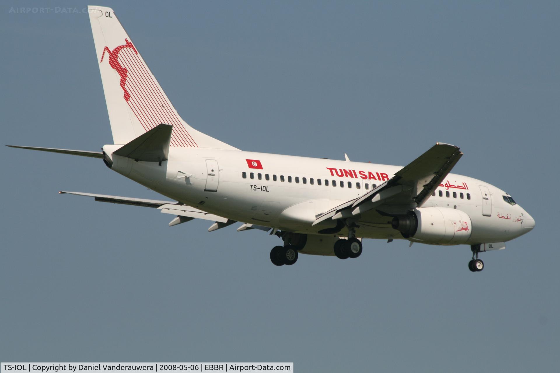 TS-IOL, 1999 Boeing 737-6H3 C/N 29497, flight TU782 is descending to rwy 02