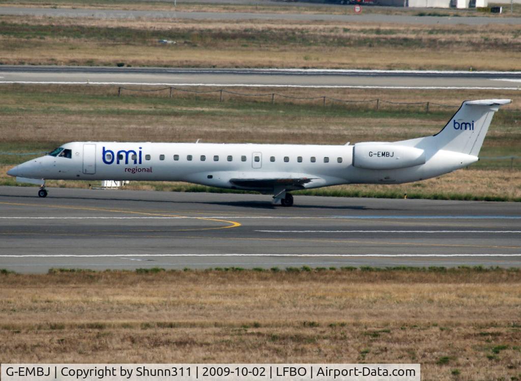 G-EMBJ, 1999 Embraer ERJ-145EU (EMB-145EU) C/N 145134, Arriving rwy 32L