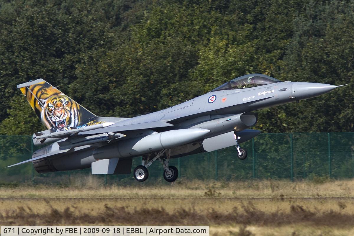 671, Fokker F-16AM Fighting Falcon C/N 6K-43, Tiger Tiger Tiger