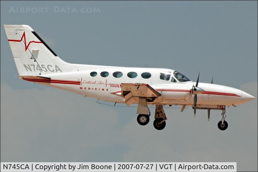 N745CA, Cessna 421C Golden Eagle C/N 421C1043, Landing at North Las Vegas (VGT)