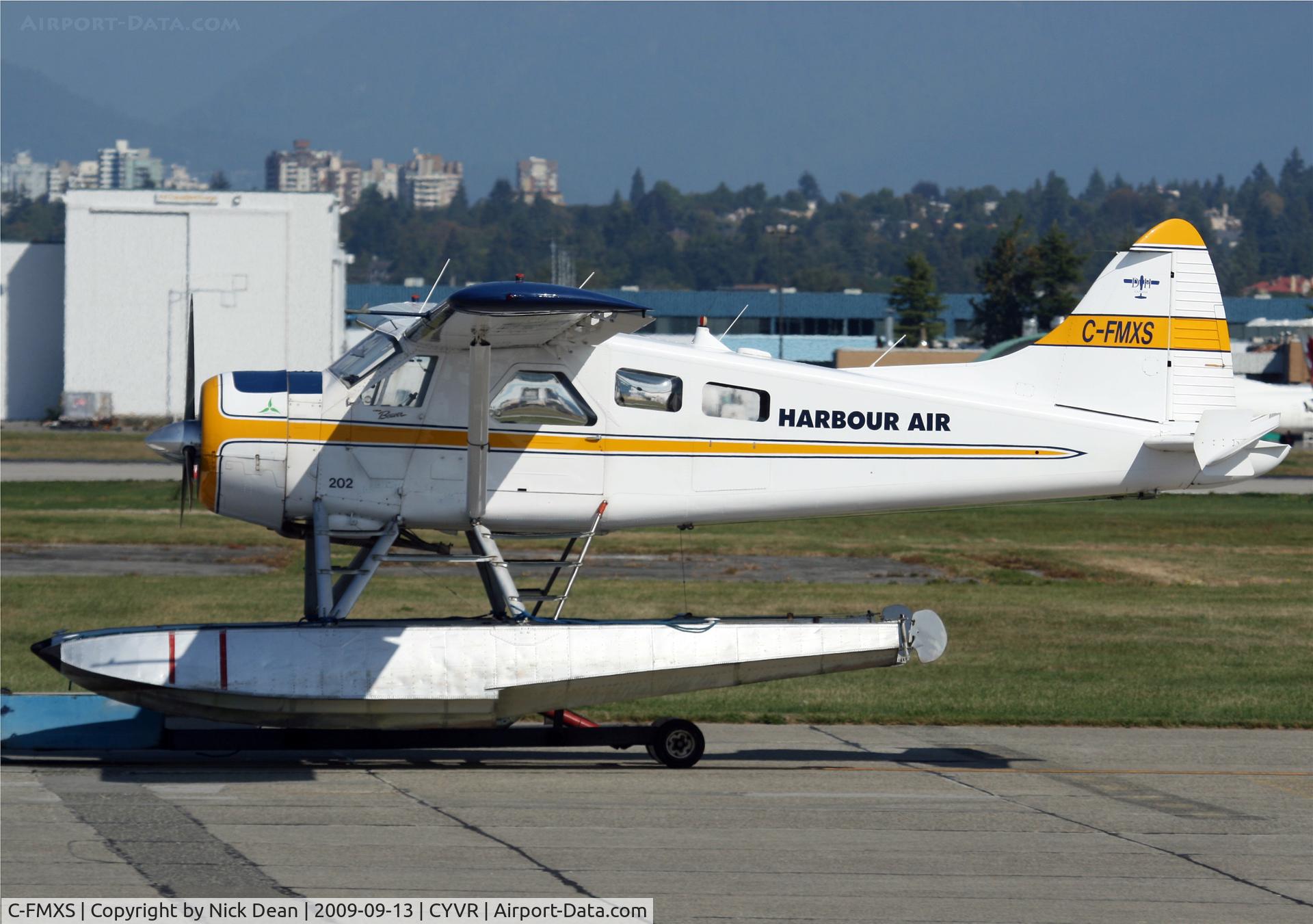 C-FMXS, 1955 De Havilland Canada DHC-2 Beaver Mk.1 C/N 1010, CYVR