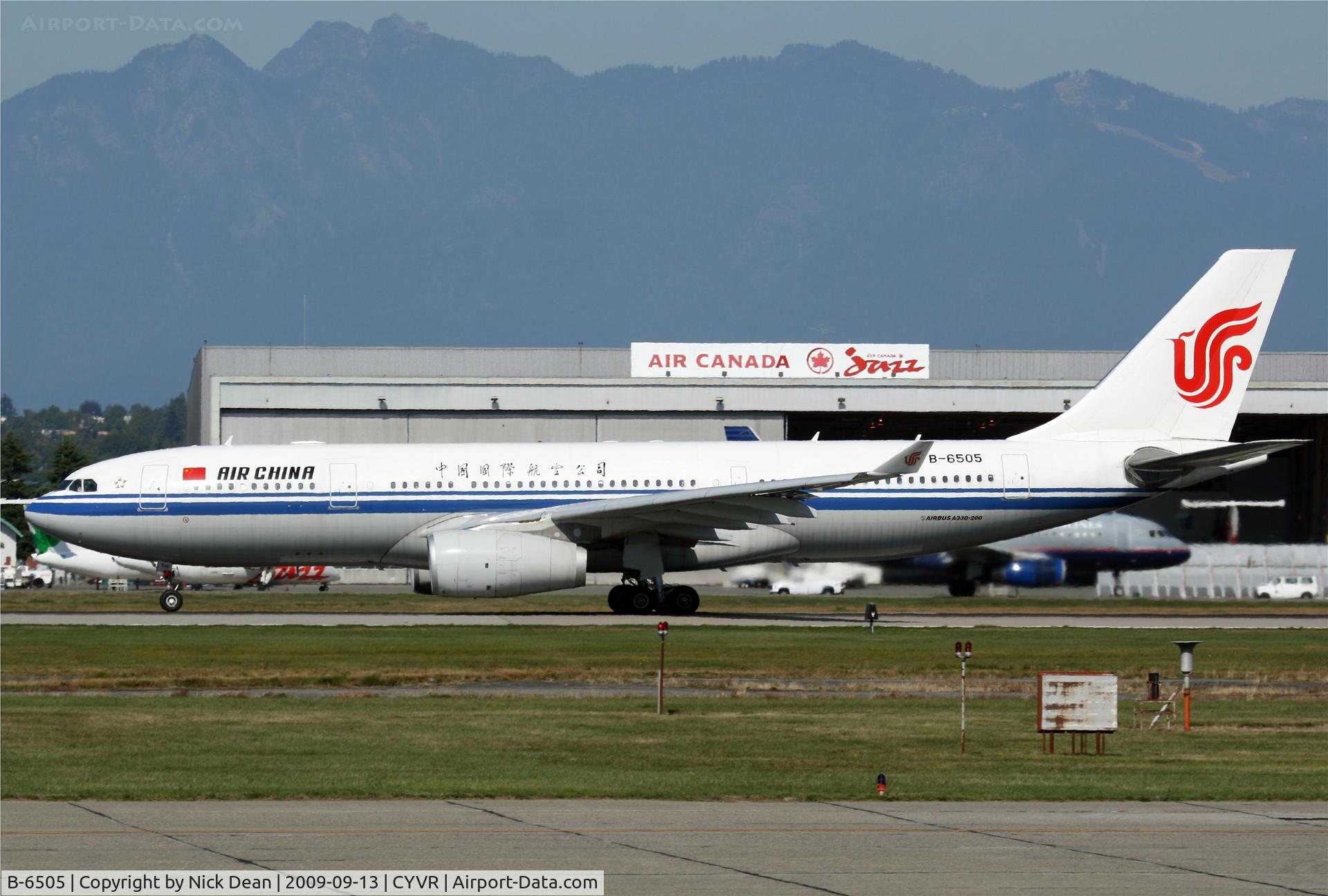 B-6505, 2008 Airbus A330-243 C/N 957, CYVR
