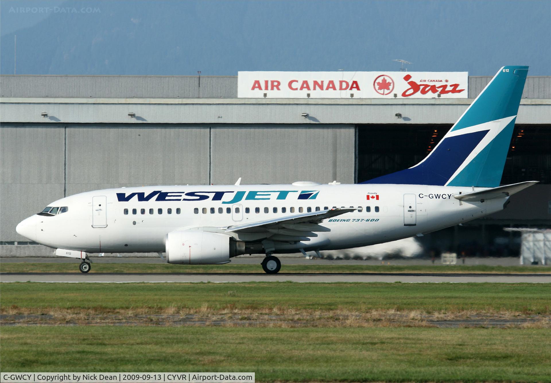 C-GWCY, 2006 Boeing 737-6CT C/N 35113, CYVR