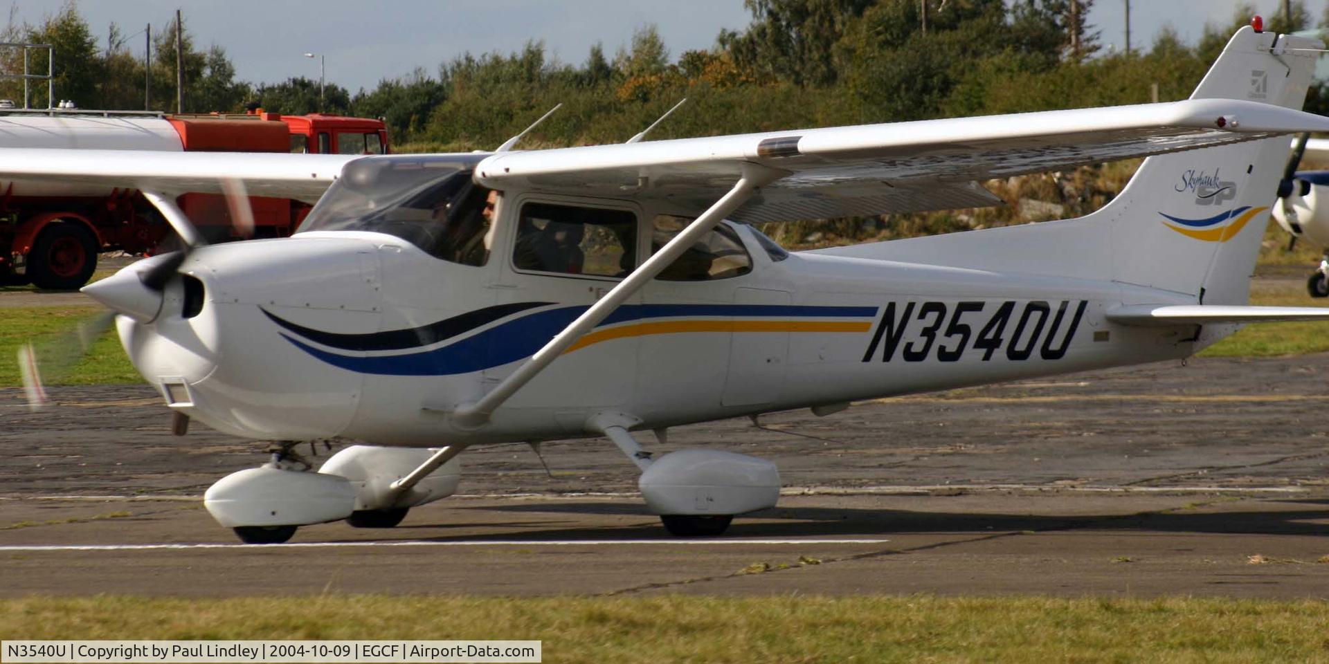 N3540U, Cessna 182F Skylane C/N 18254940, lining up at Sandtoft