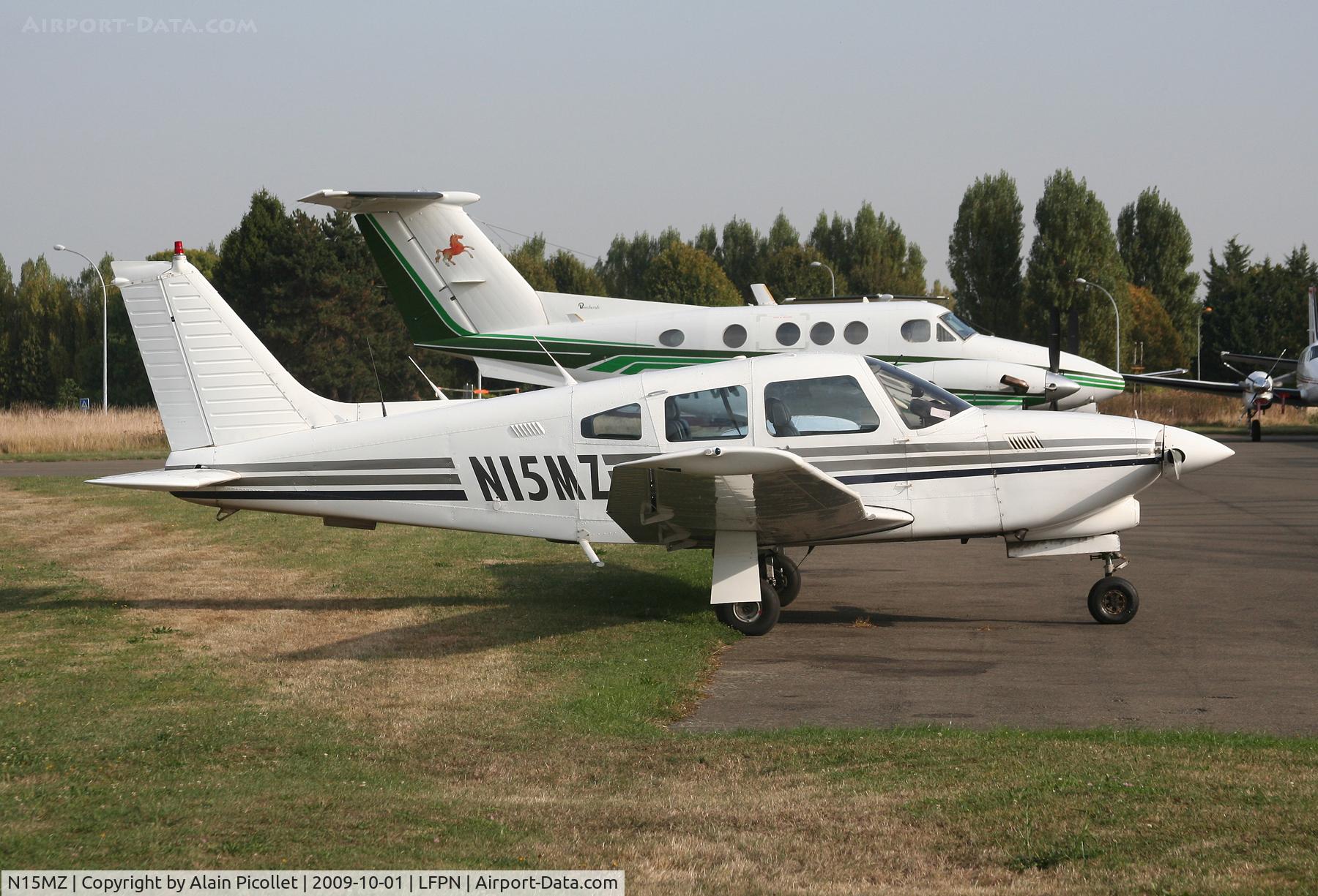 N15MZ, 1978 Piper PA-28R-201T Cherokee Arrow III C/N 28R-7803274, side view