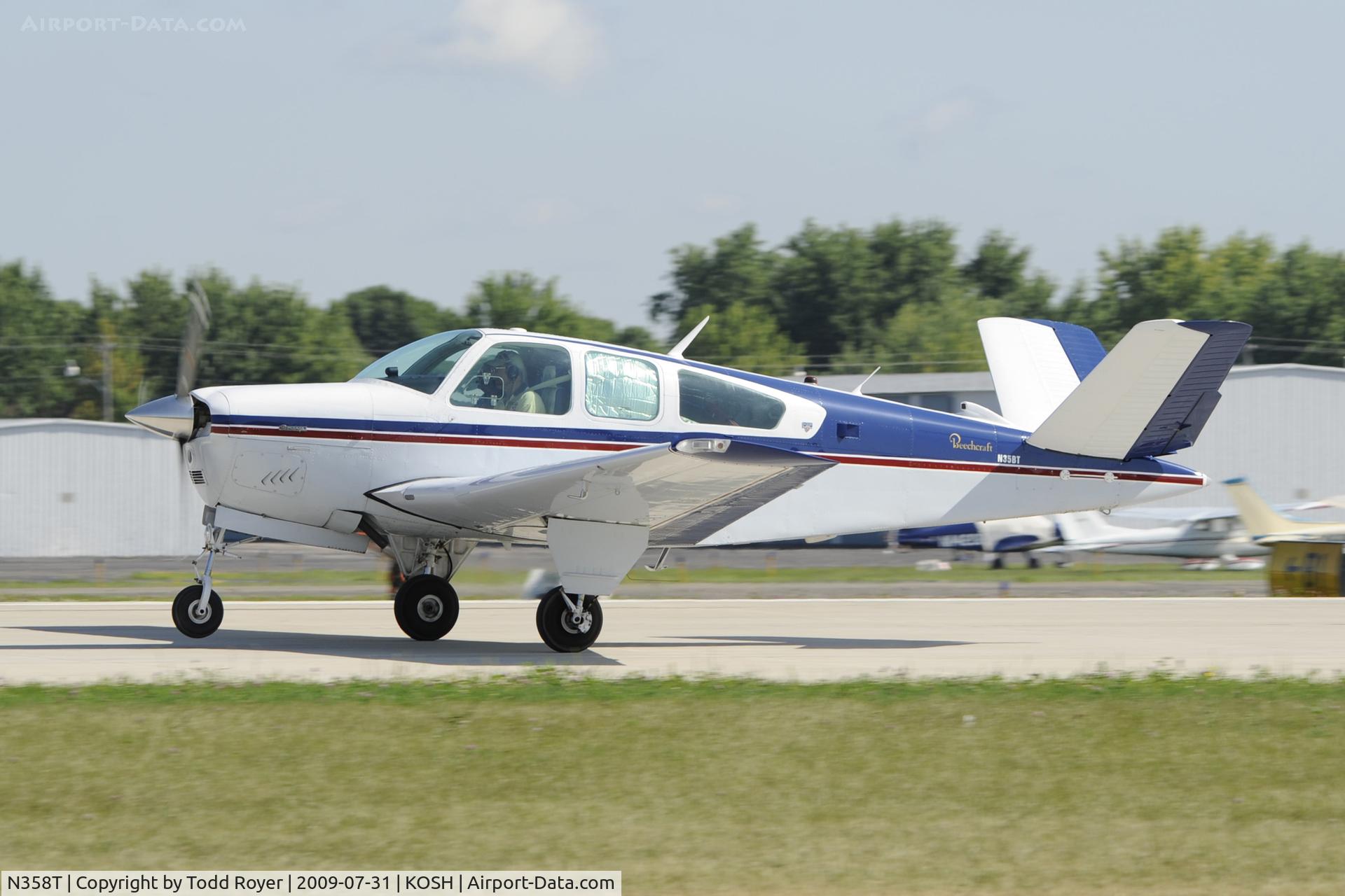 N358T, 1977 Beech V35B Bonanza C/N D-9964, Landing 27 at OSH