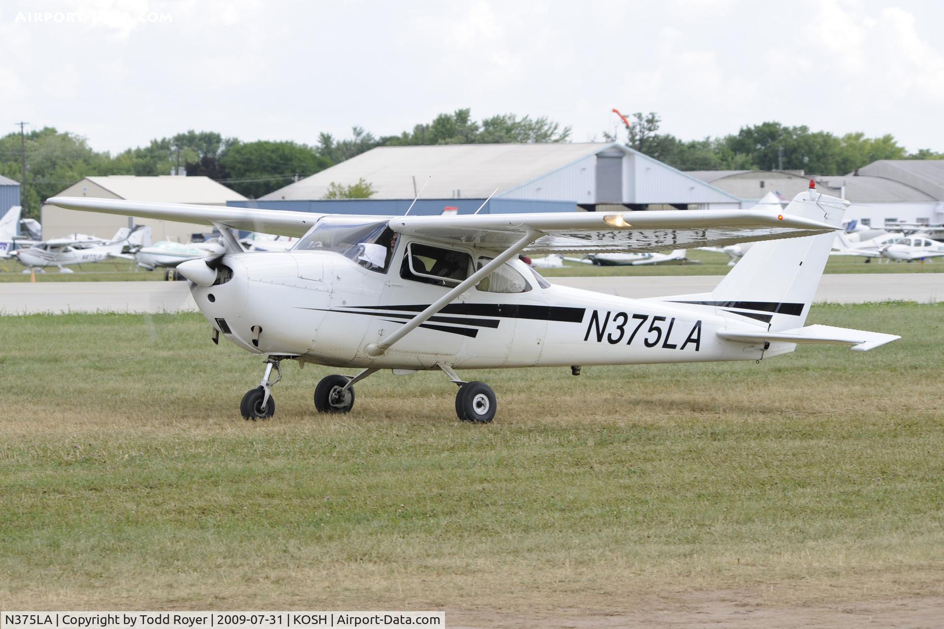N375LA, 1965 Cessna 172F C/N 17252722, Taxi to parking