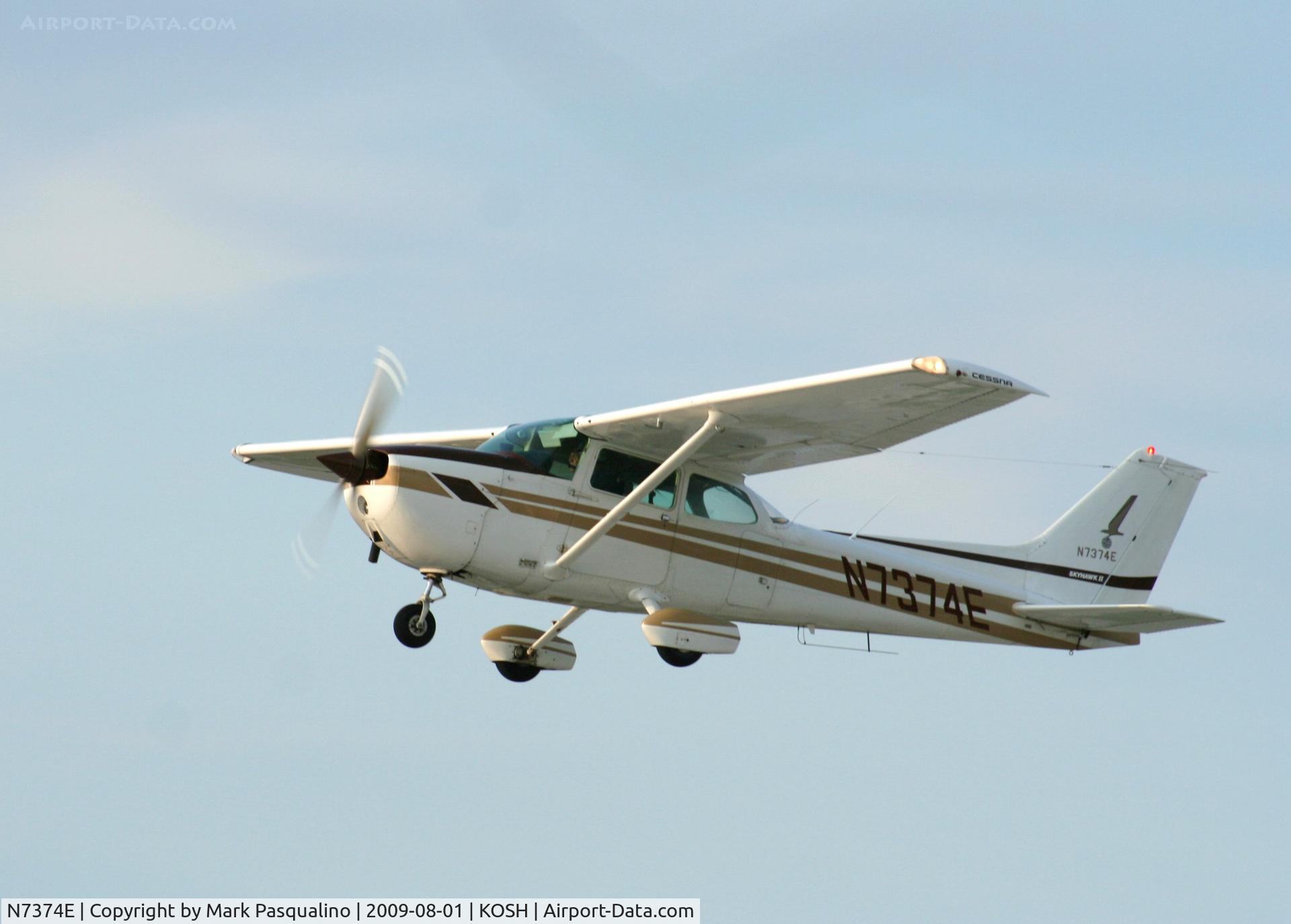 N7374E, Cessna 172N C/N 17272098, Cessna 172N