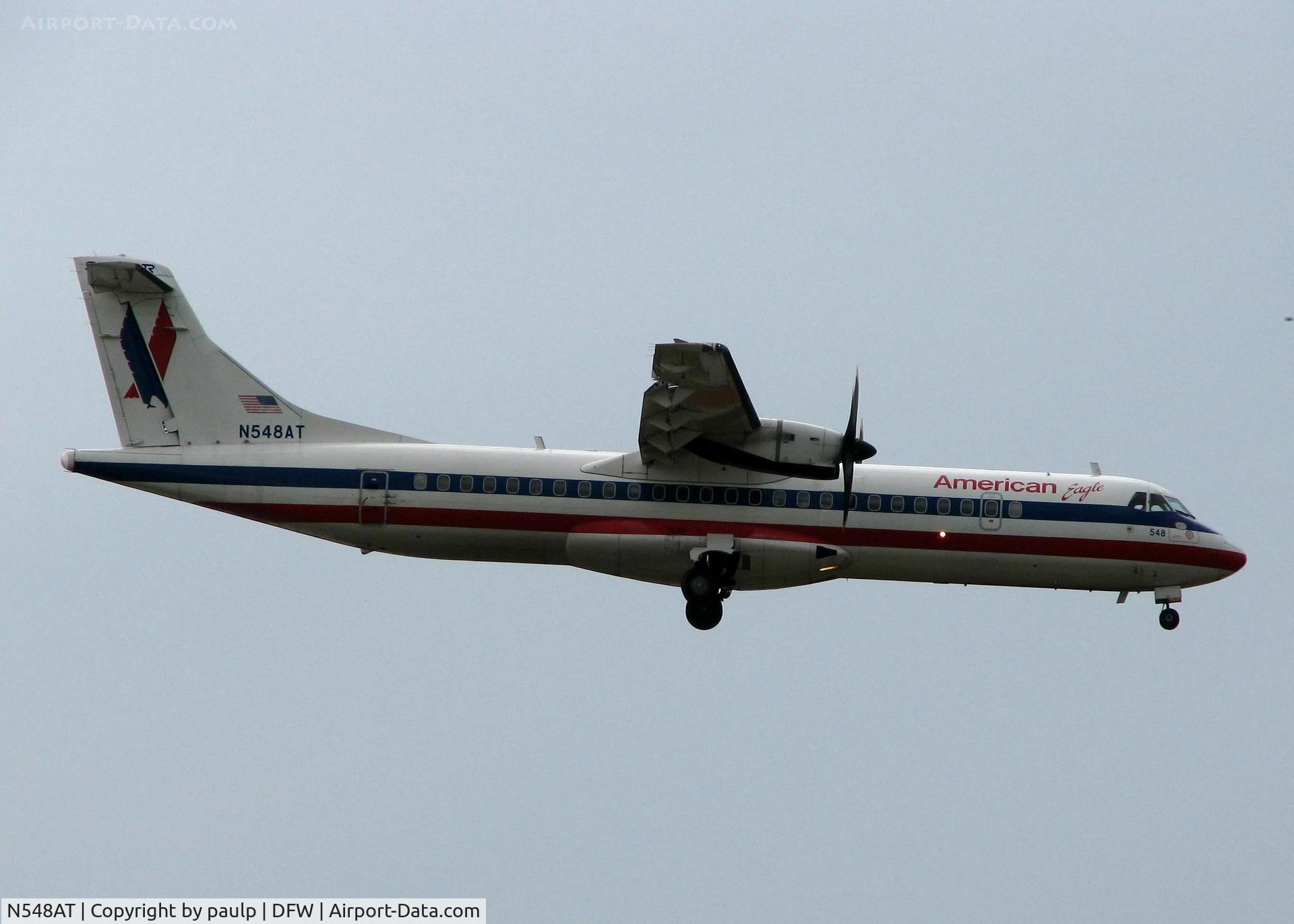 N548AT, 1998 ATR 72-212A C/N 548, Landing on 18R at DFW.