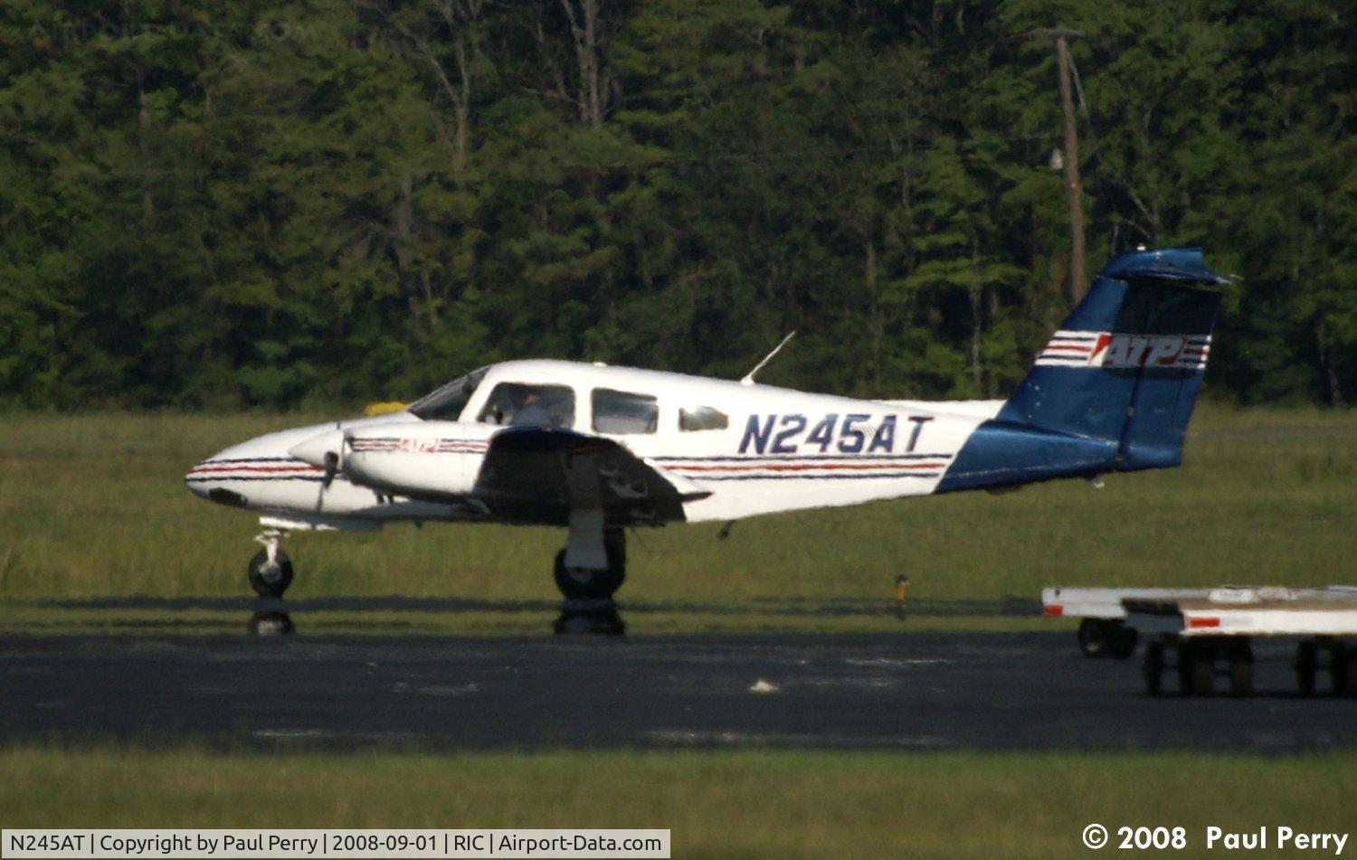 N245AT, 2001 Piper PA-44-180 Seminole C/N 4496046, Making her way to a parking spot on the ramp