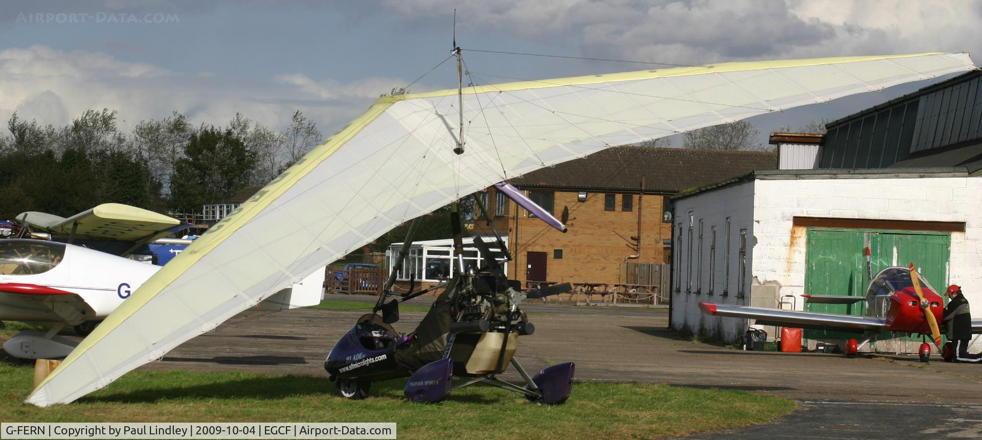 G-FERN, 2002 Mainair Blade 912 C/N 1342-1002-7-W1137, At rest