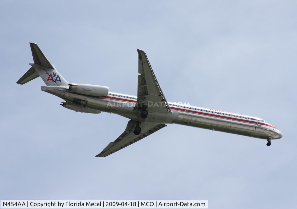 N454AA, 1987 McDonnell Douglas MD-82 (DC-9-82) C/N 49559, American MD-82