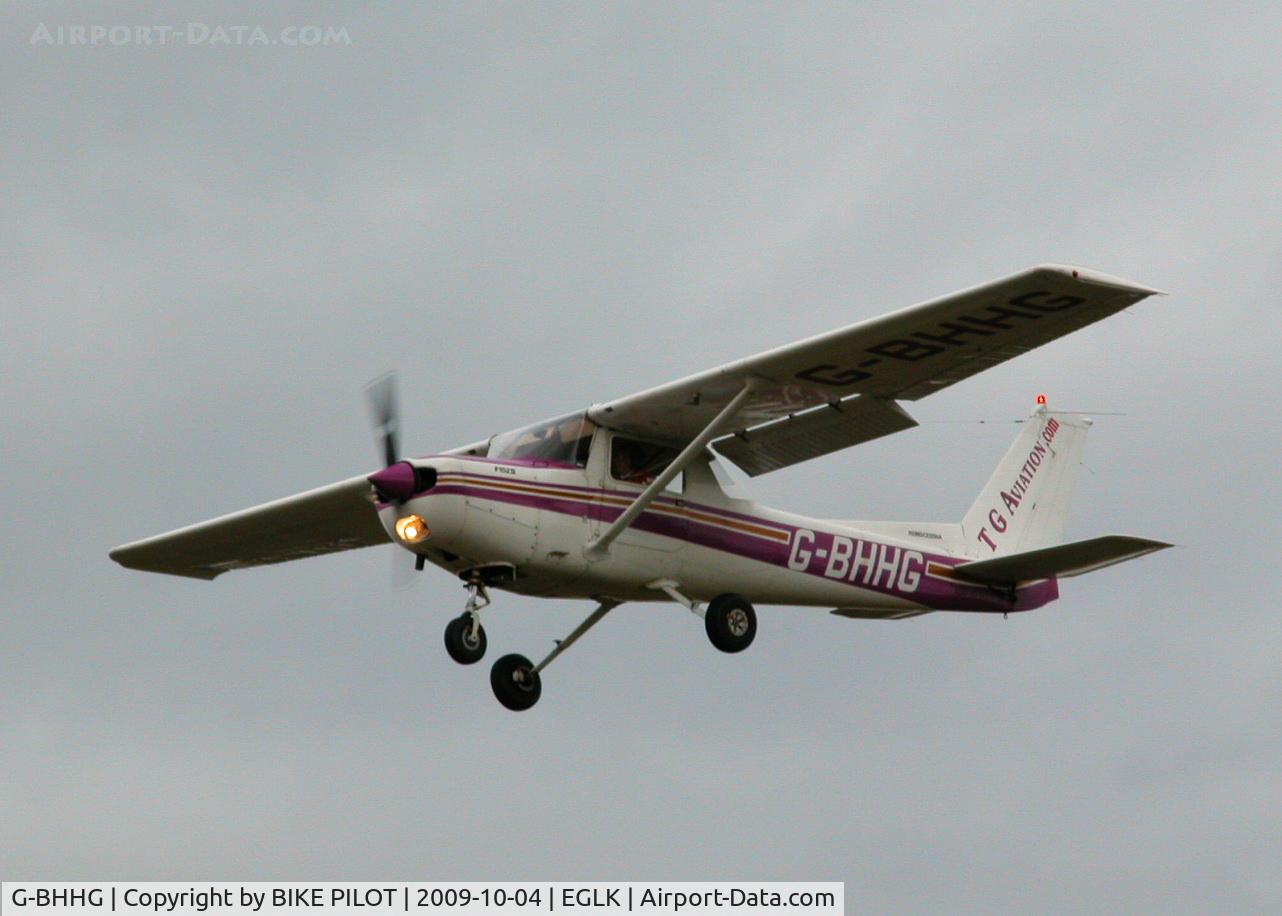 G-BHHG, 1980 Reims F152 C/N 1725, FINALS FOR RWY 25, STAYED ABOUT AN HOUR