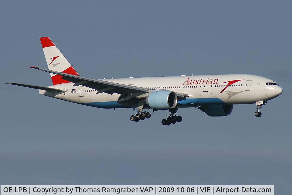 OE-LPB, 1998 Boeing 777-2Z9/ER C/N 28699, Austrian Airlines Boeing 777-200