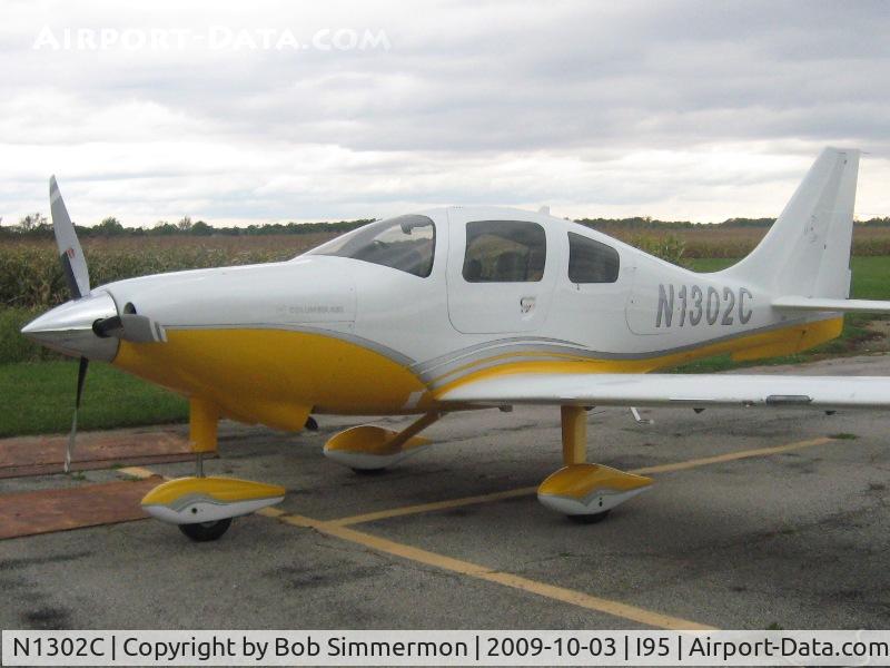 N1302C, 2006 Columbia Aircraft Mfg LC41-550FG C/N 41632, On the ramp at Kenton, Ohio