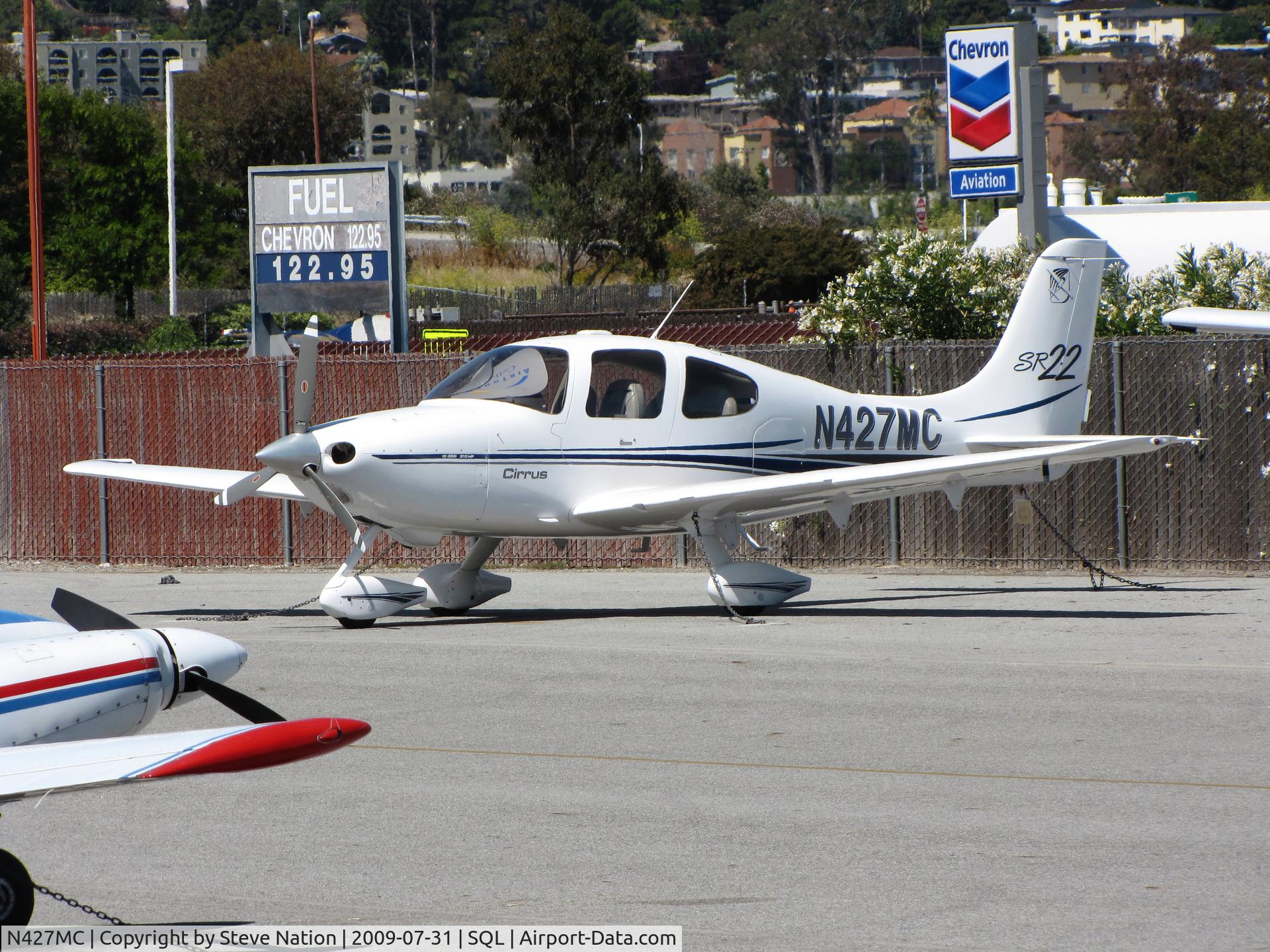 N427MC, 2002 Cirrus SR22 C/N 0152, 2002 Cirrus Design SR22 visiting from Carson City, NV