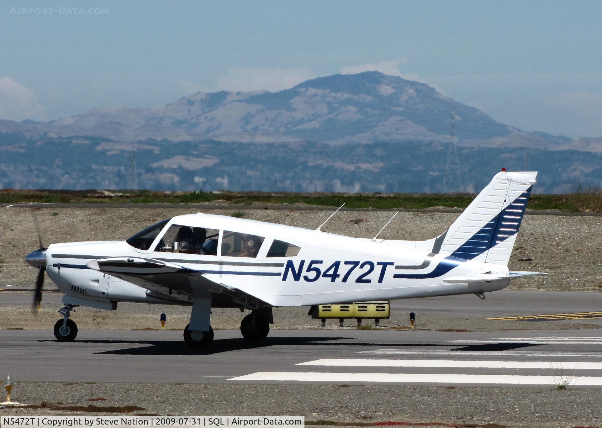 N5472T, 1972 Piper PA-28R-200 Cherokee Arrow C/N 28R-7235234, 1972 Piper PA-28R-200 taking-off in clear weather (Mount Diablo - across the Bay in the backgroun)