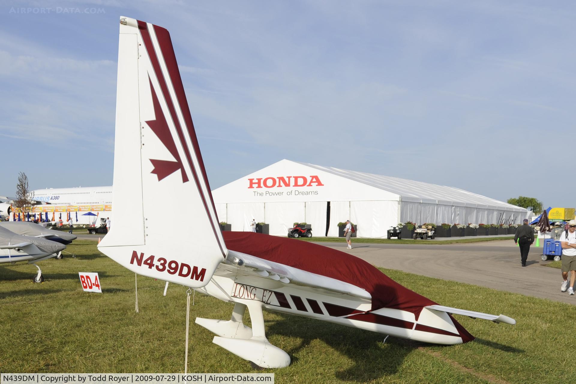N439DM, 1983 Rutan Long-EZ C/N 1057, Oshkosh EAA Fly-in 2009