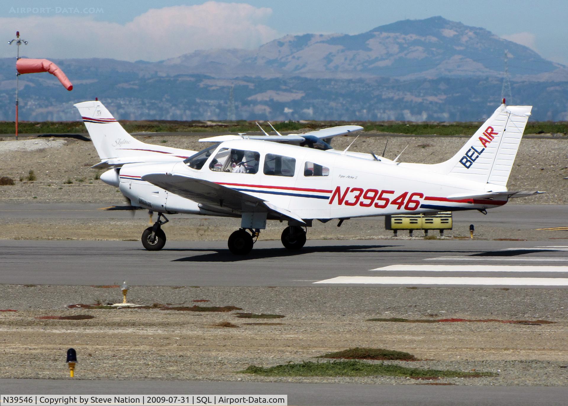 N39546, 1978 Piper PA-28-181 C/N 28-7890539, Bel Air 1978 Piper PA-28-181 taking-off