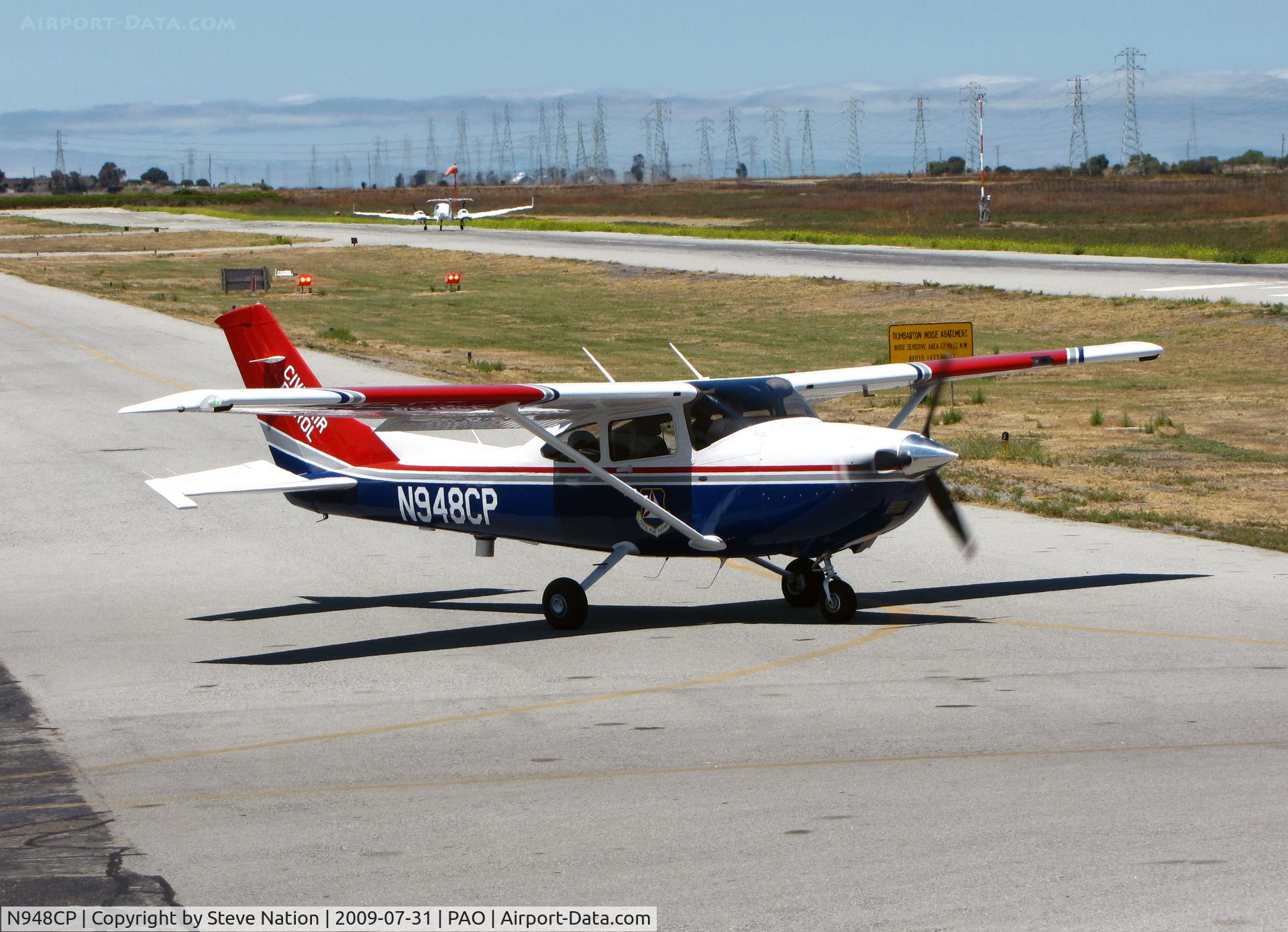 N948CP, 2008 Cessna 182T Skylane C/N 18282115, Civil air Patrol 2008 Cessna 182T taxiing