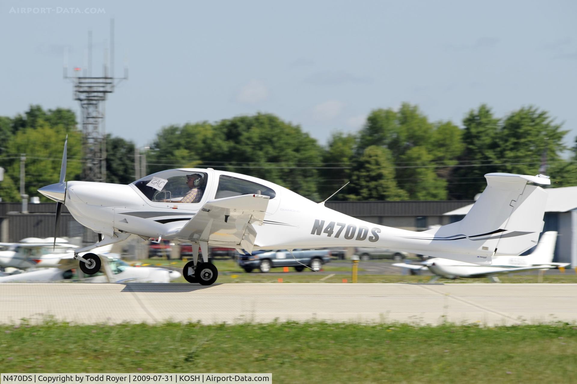 N470DS, 2006 Diamond DA-40 Diamond Star C/N 40.670, Oshkosh EAA Fly-in 2009
