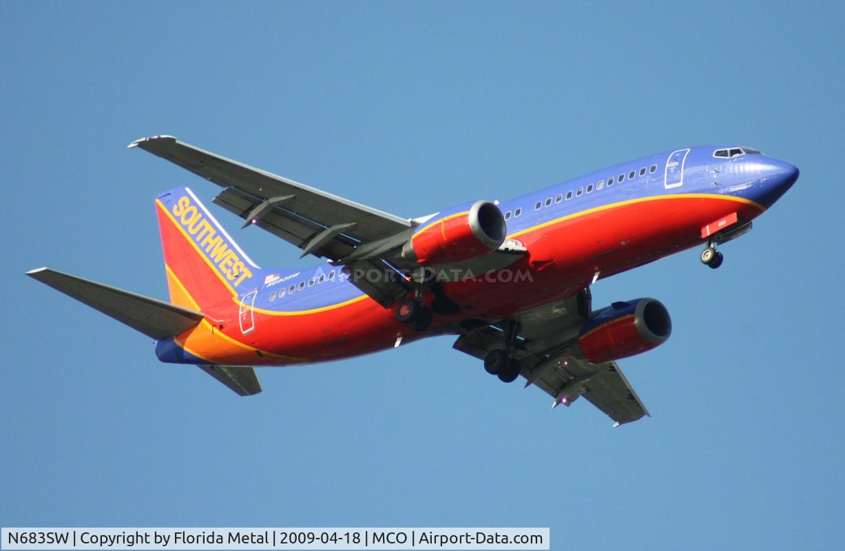 N683SW, 1988 Boeing 737-3G7 C/N 24008, Southwest 737-300