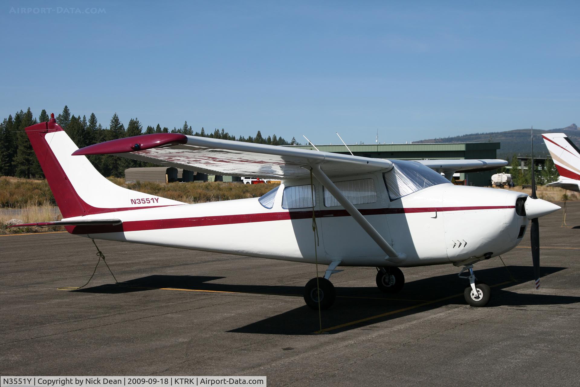 N3551Y, 1962 Cessna 182F Skylane C/N 18254451, KTRK