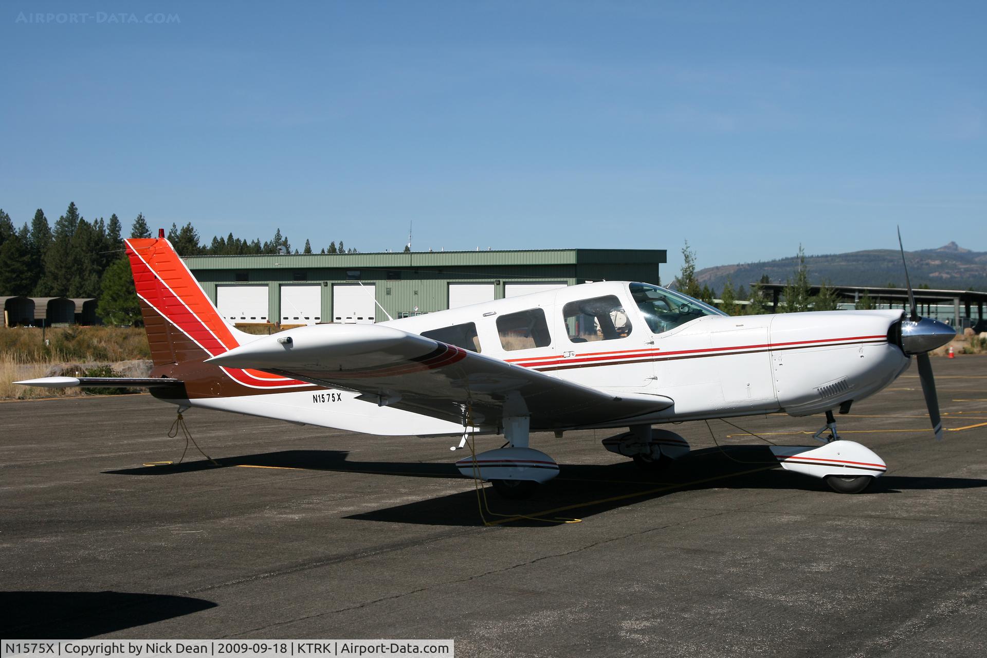 N1575X, 1975 Piper PA-32-300 Cherokee Six C/N 32-7540178, KTRK