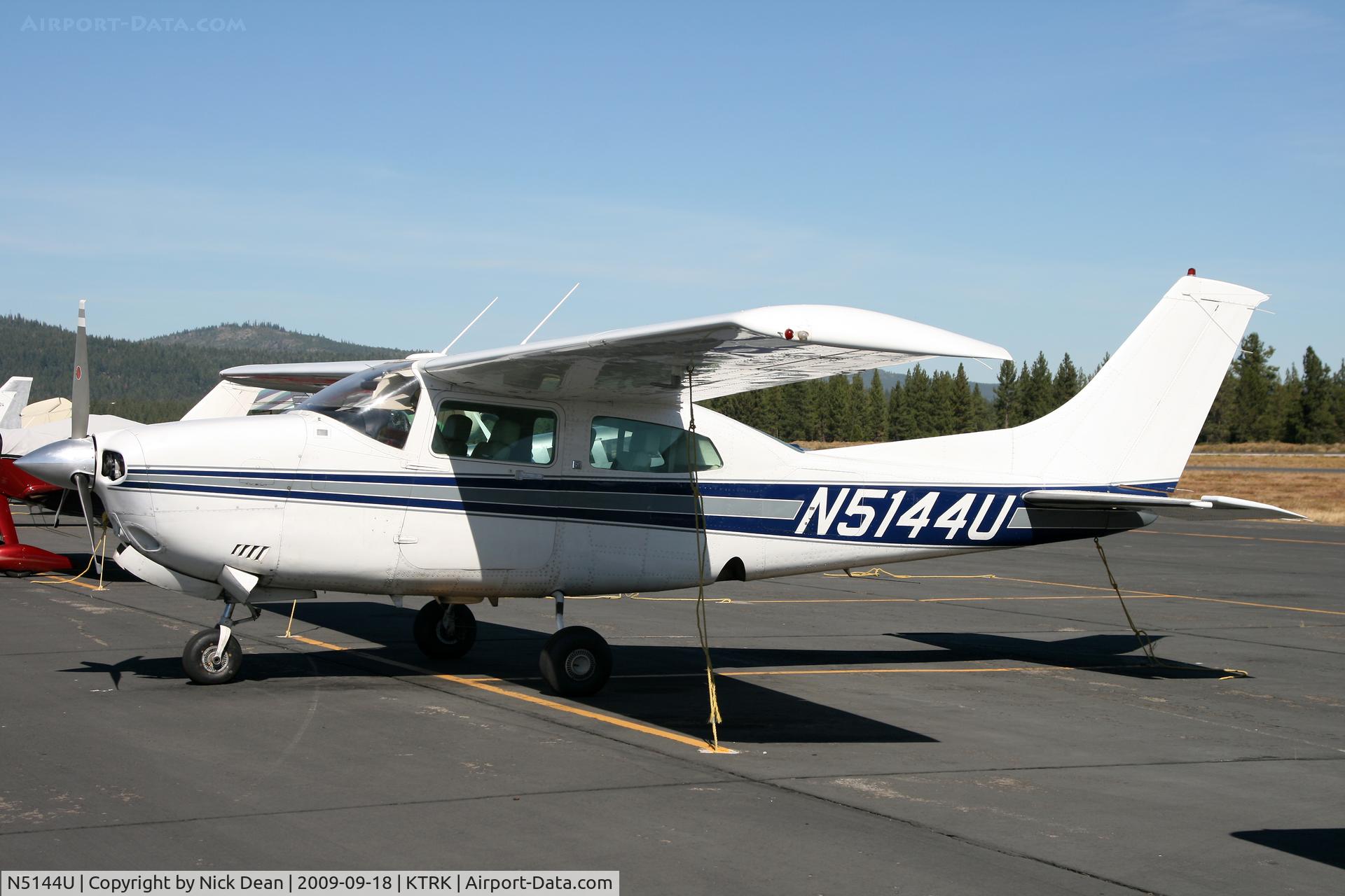 N5144U, 1984 Cessna T210N Turbo Centurion C/N 21064851, KTRK