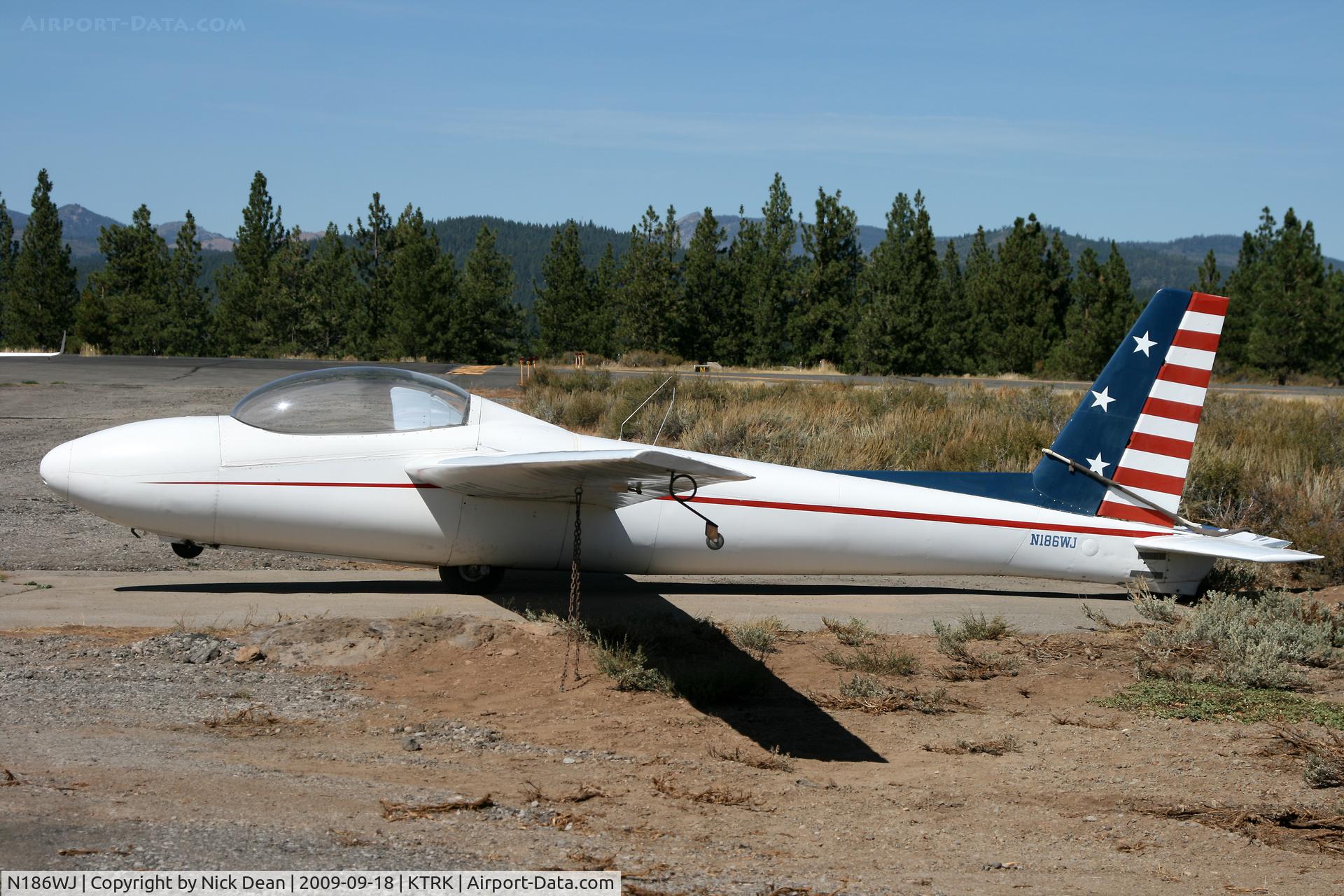 N186WJ, 1967 Schweizer SGS 2-32 C/N 52, KTRK