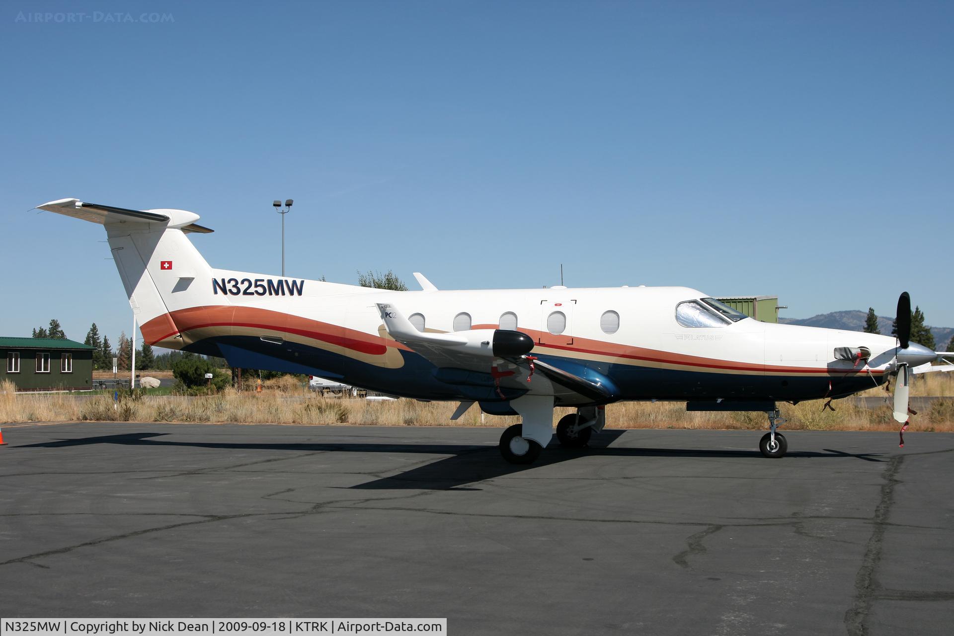 N325MW, 2000 Pilatus PC-12/45 C/N 325, KTRK