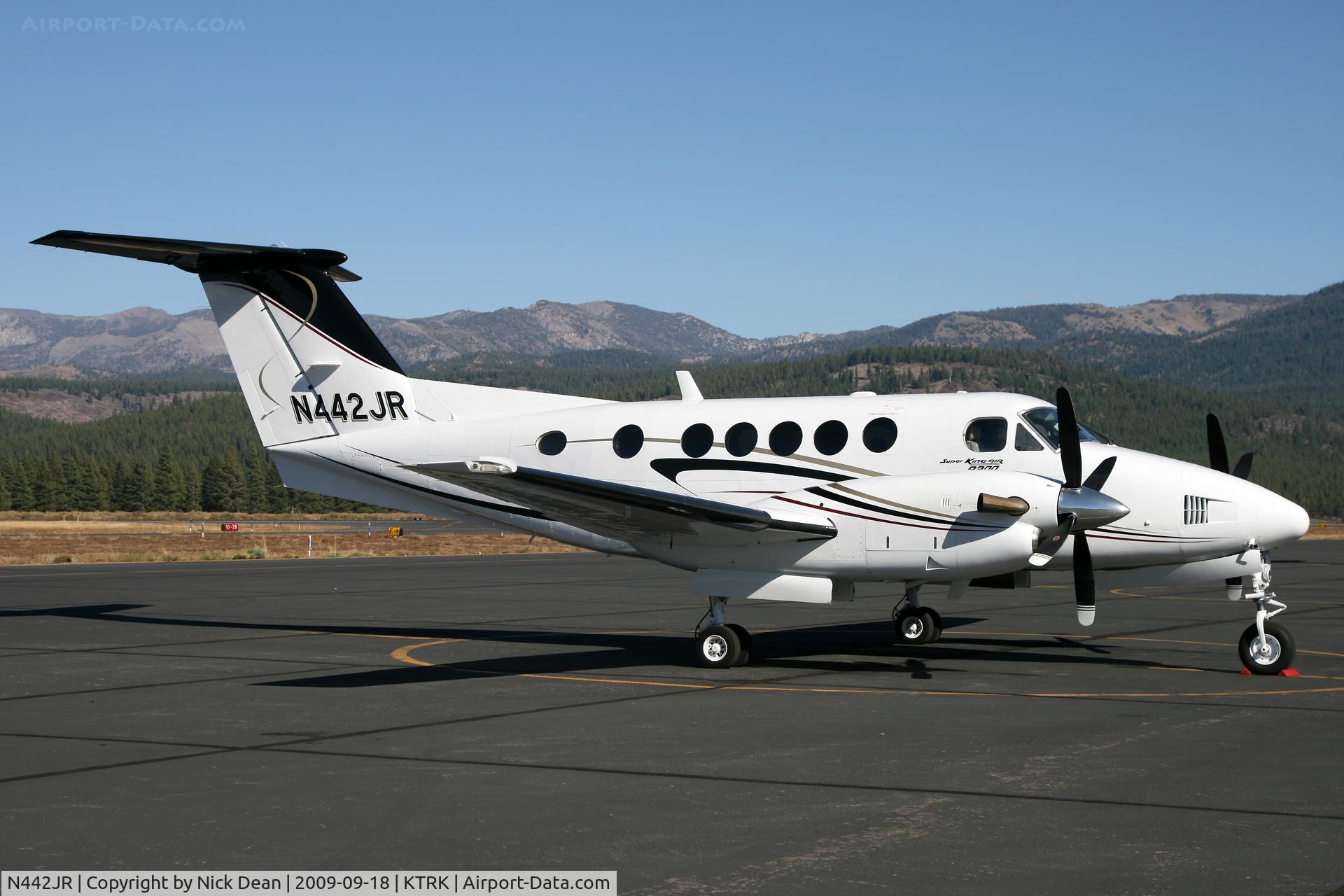 N442JR, 1995 Beech B200 King Air C/N BB-1510, KTRK