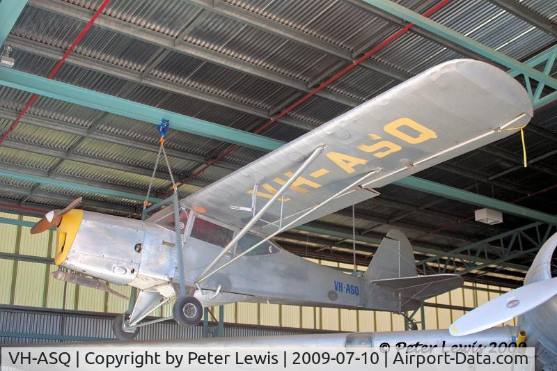 VH-ASQ, Auster J-1B Aiglet C/N 2747, Auster in Alice Spring museum