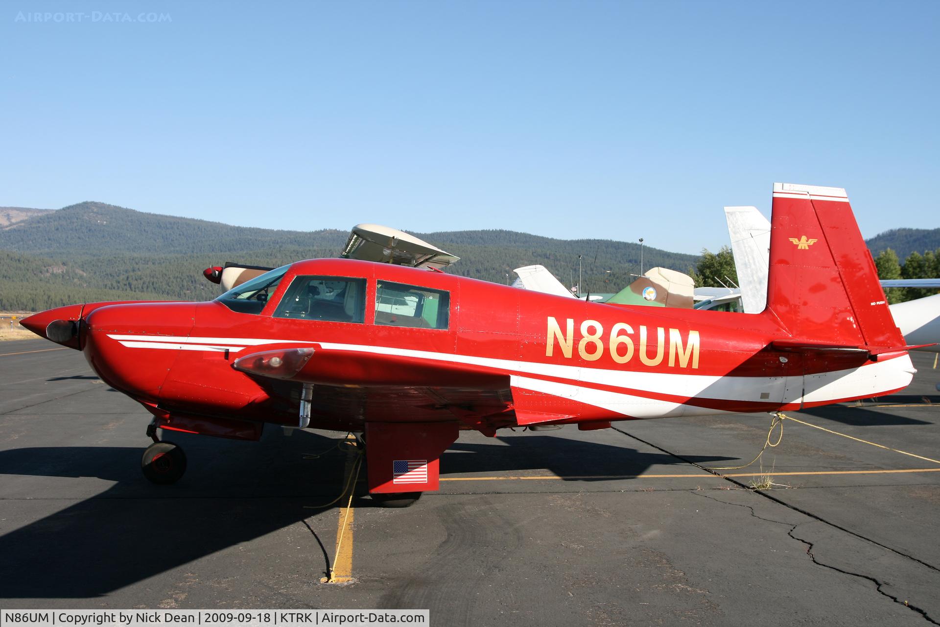 N86UM, 1966 Mooney M20E C/N 1137, KTRK
