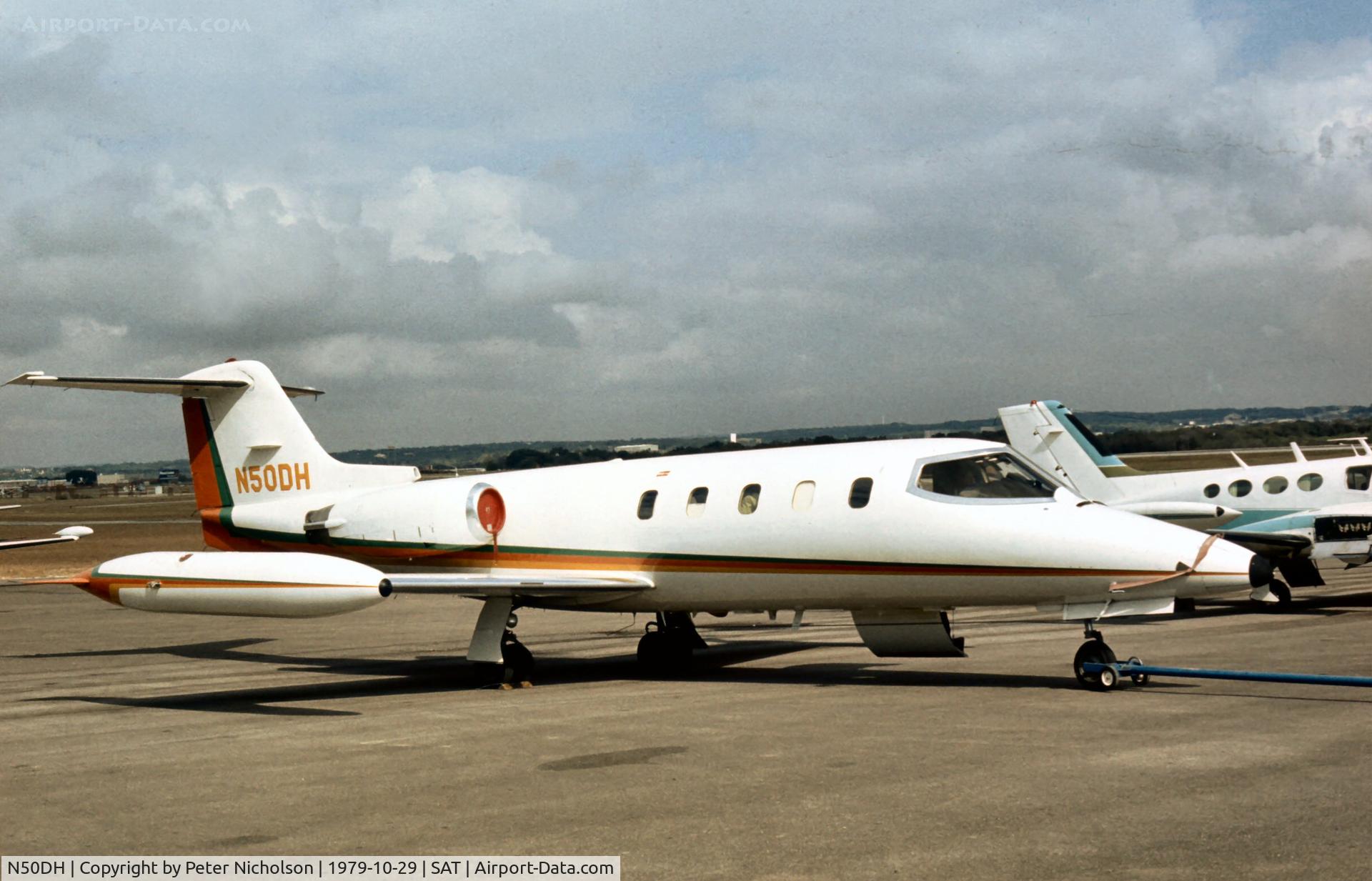 N50DH, 1971 Gates Learjet 25B C/N 079, Learjet 25B as seen at San Antonio in October 1979.